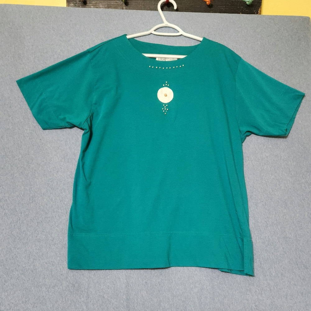 Lucia green beaded short sleeved blouse. Size XL